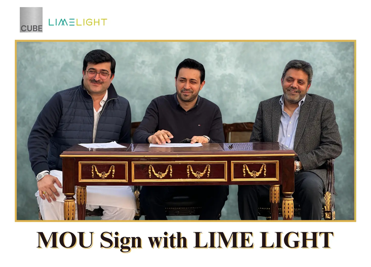cube mou sign with lime light
